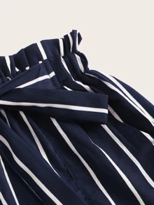 SHEIN Holidaya 條紋前繫帶紙袋短褲