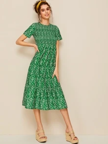 Ditsy Floral Shirred Tent Dress - Green - View 3