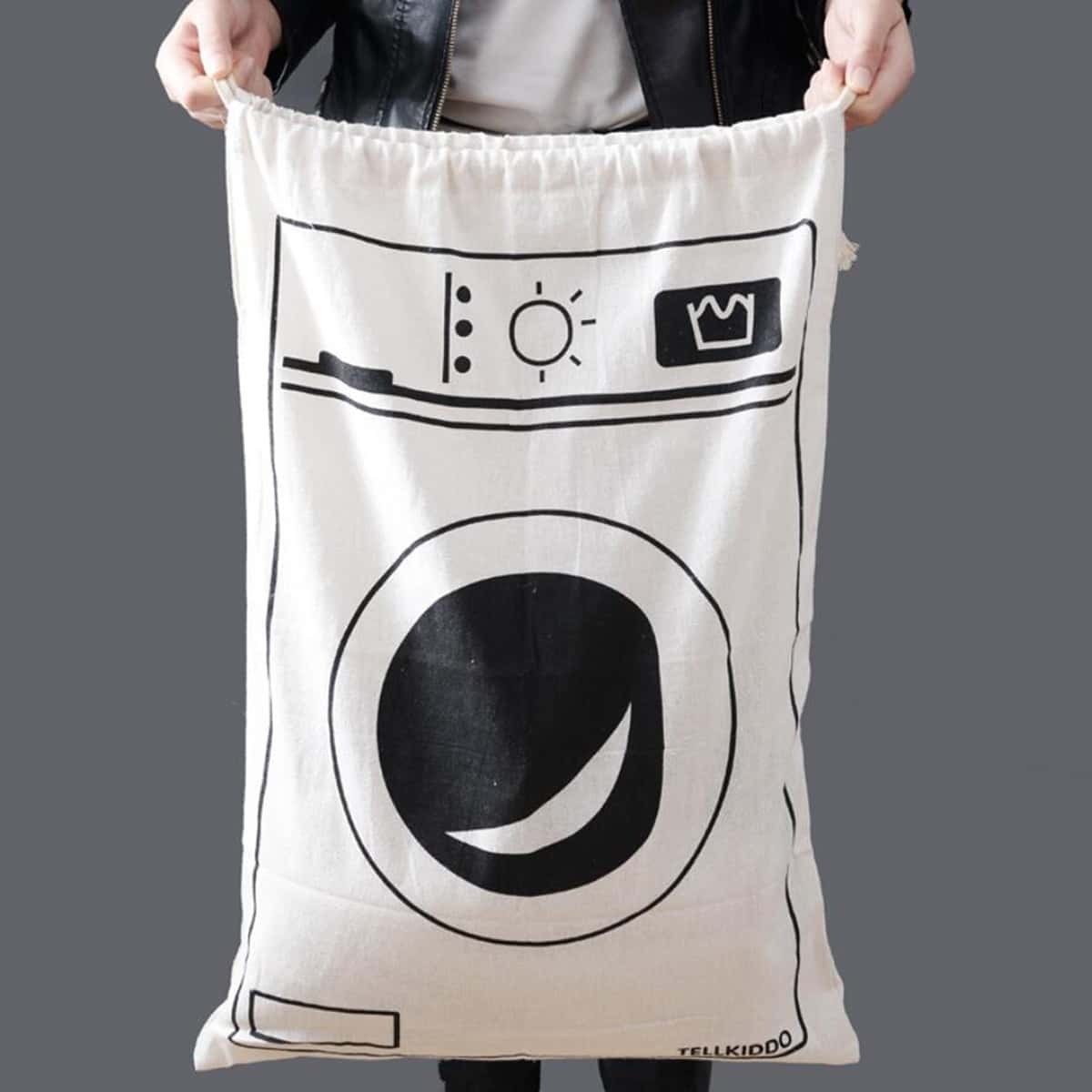 

Graphic Print Drawstring Storage Bag, Black and white