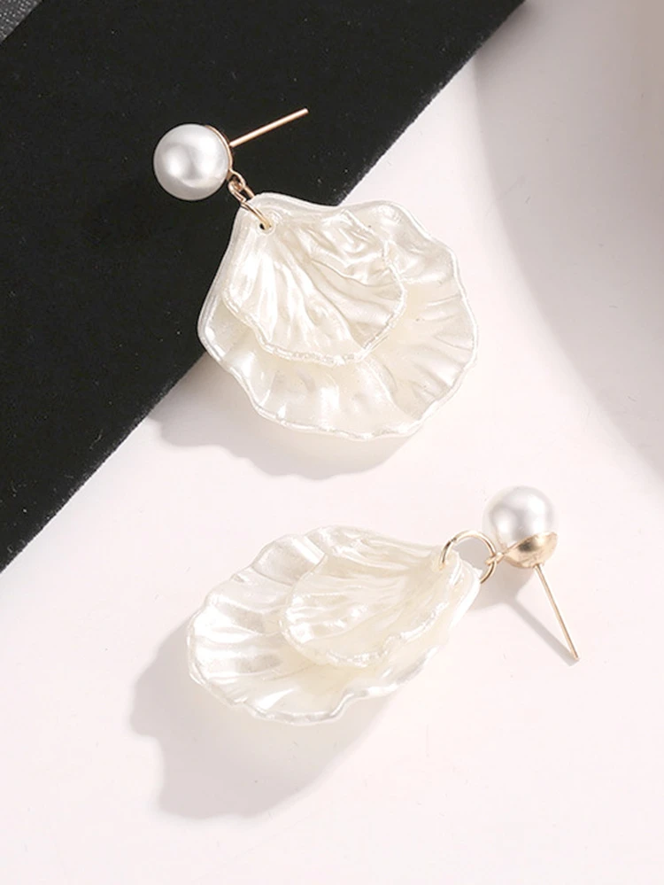 Faux Pearl Shell Shaped Drop Earring 1pair