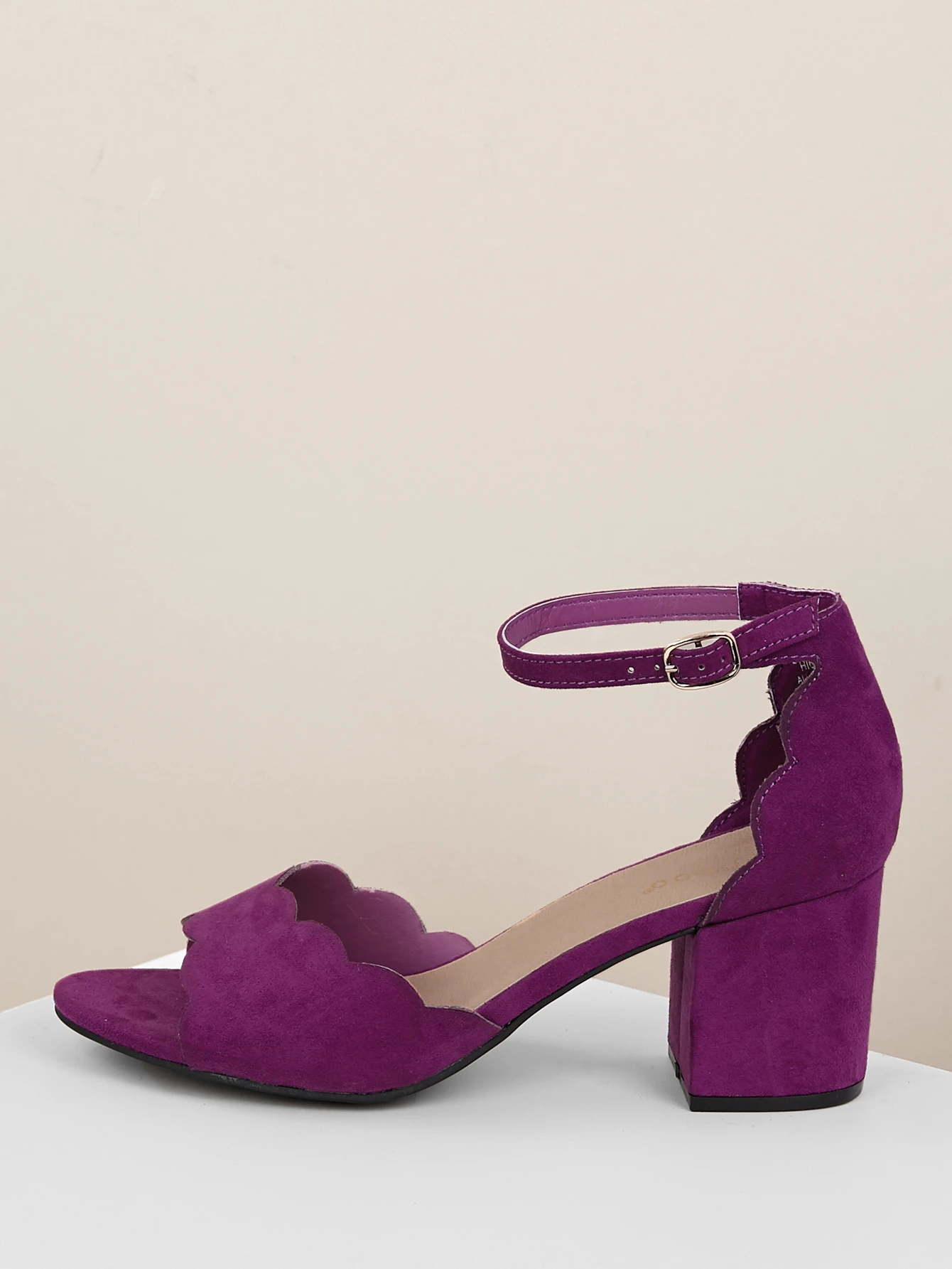 lilac sandals low heel