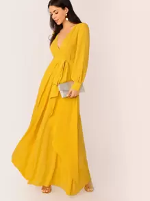 Shopper rages at PrettyLittleThing after she orders a pair of Shopper rages at PrettyLittleThing after she orders a pair of