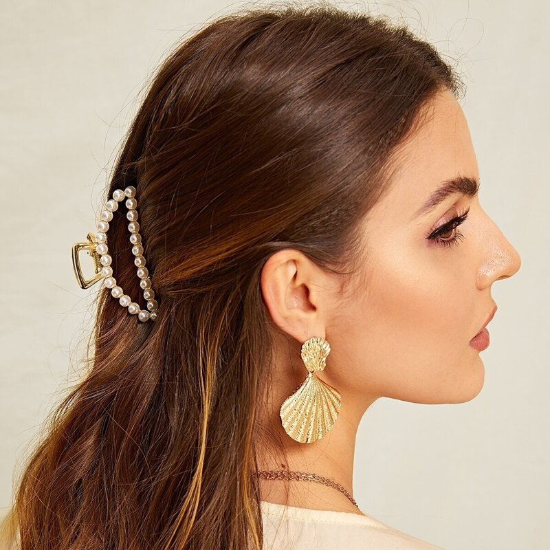 

Seashell Shaped Drop Earrings 1pair, Gold