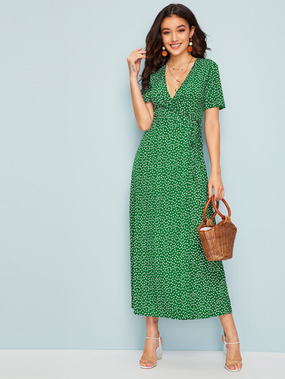 Grön Omgiven Blommig Boho Klänningar | SHEIN SE Grön Omgiven Blommig Boho Klänningar | SHEIN SE