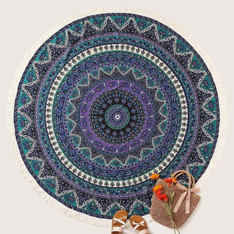 

Graphic Fringe Trim Round Beach Blanket, Multicolor