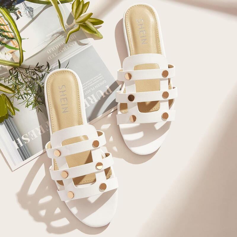 

Cut Out Flat Sliders, White