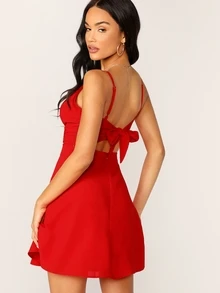 SHEIN فستان بتفاصيل أزرار مع فتحة و ملتوي امامي مغرق