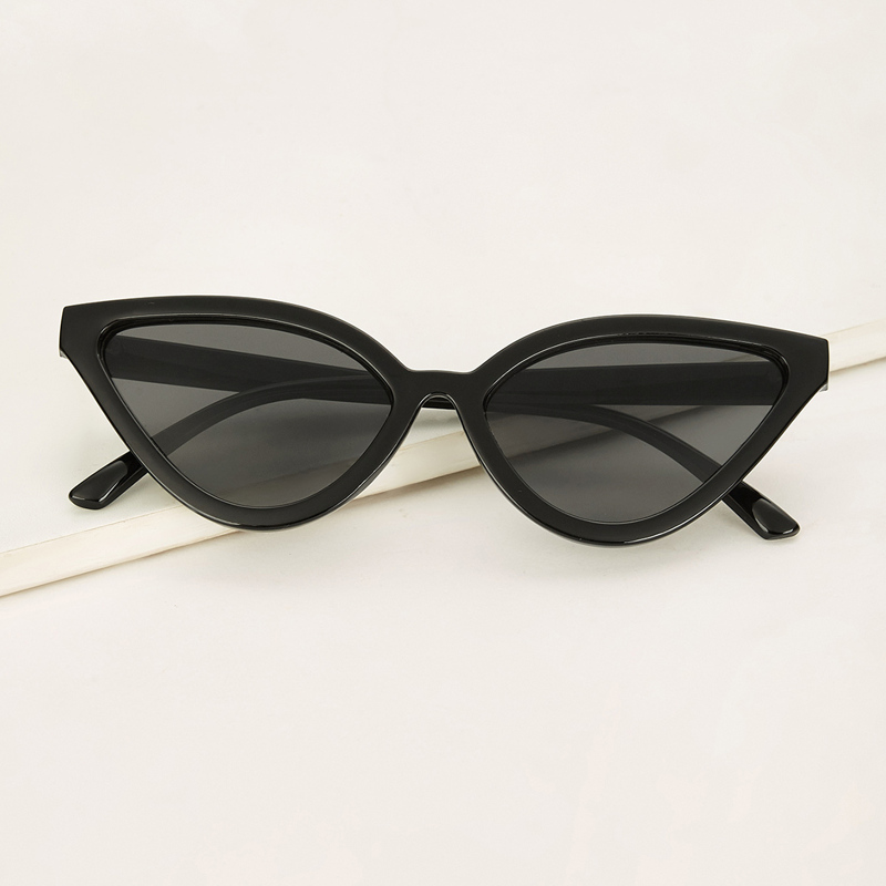 

Cat Eye Flat Lens Sunglasses