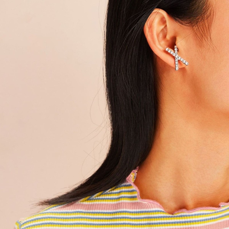 

Rhinestone Engraved X Shaped Stud Earrings 1pair, Silver