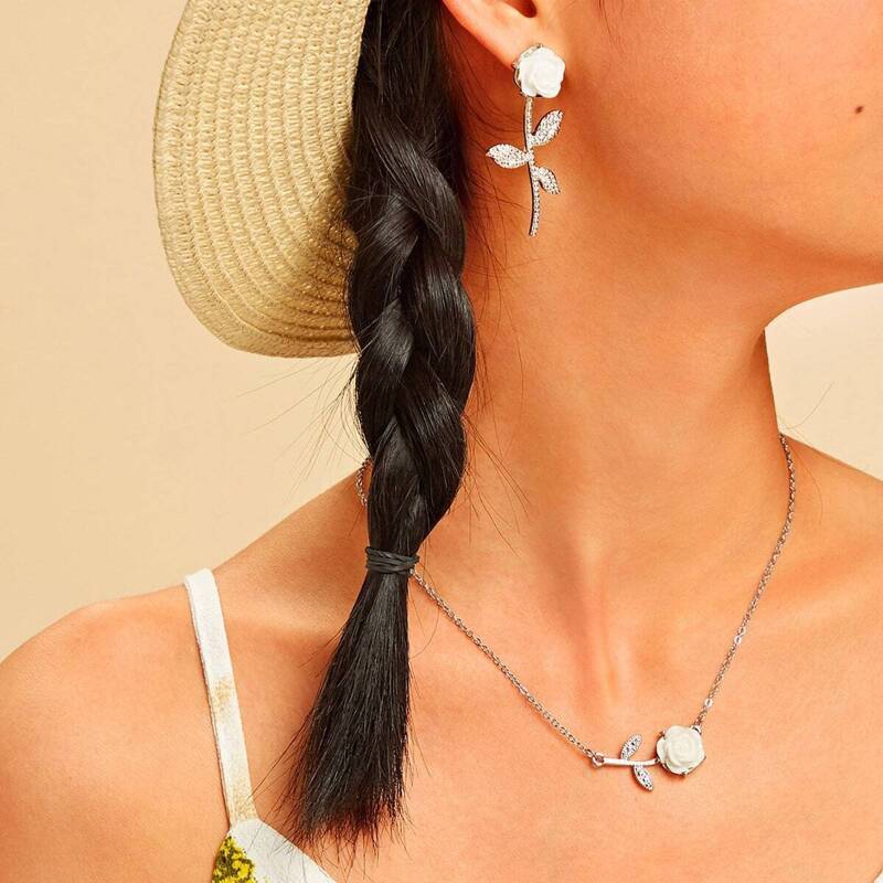 

Floral Bar Decor Pendant Necklace & Stud Earring 3pcs