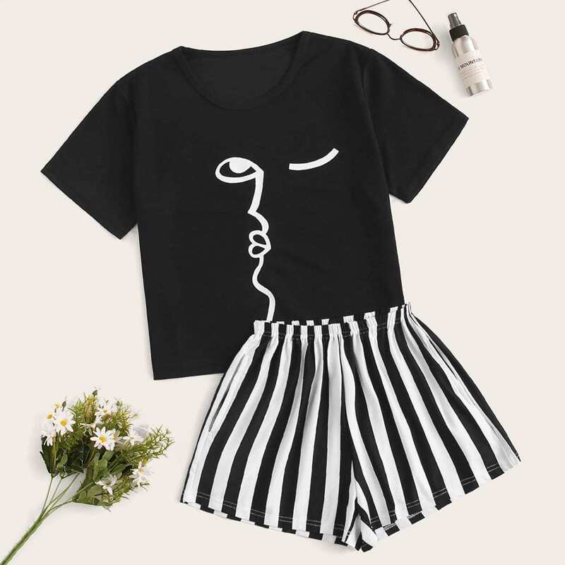 

Figure Print Top With Striped Shorts PJ Set, Black and white