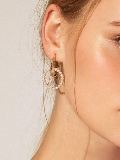 Faux Pearl Circle Decor Hoop Earrings 1pair