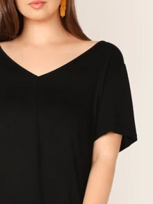 SHEIN Plus V-neck Solid Swing Top - Black - View 4