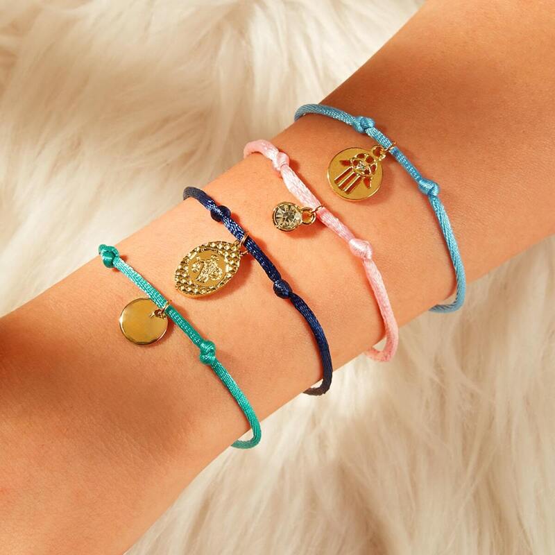 

Rhinestone Detail Disc Charm Bracelet 4pcs, Multicolor
