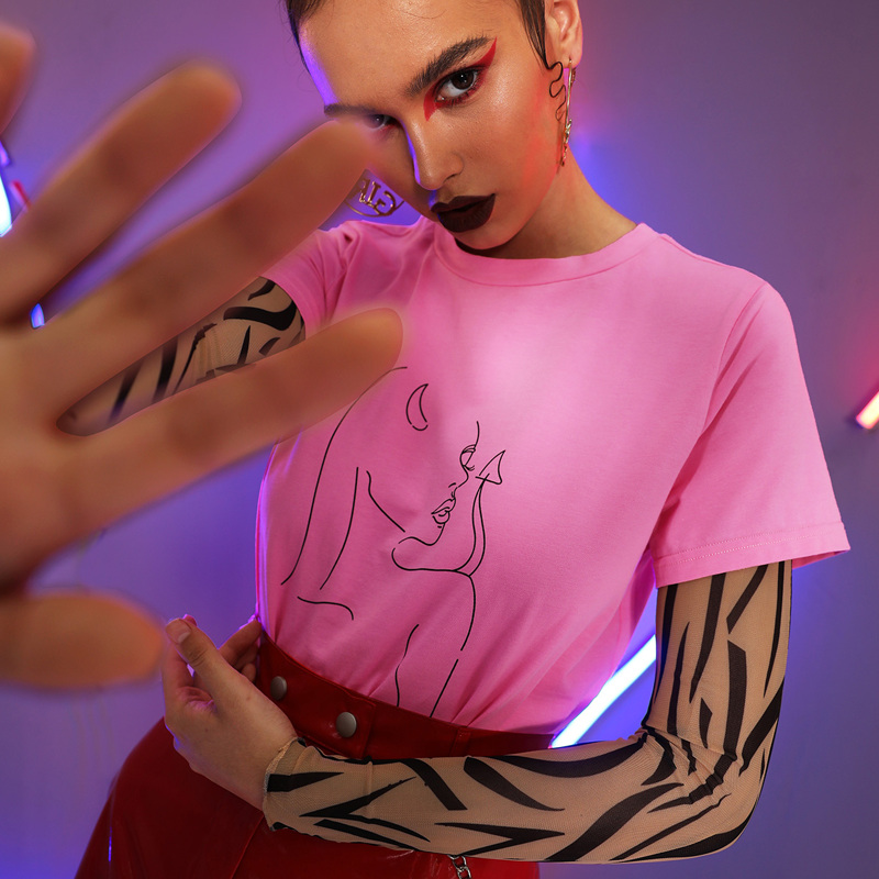 

Figure Graphic Tee, Pink pastel