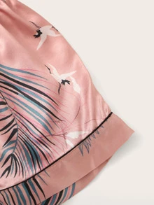 LuxeNights 7件套仙鹤热带印花缎面睡衣套装，秋冬舒适优雅细节