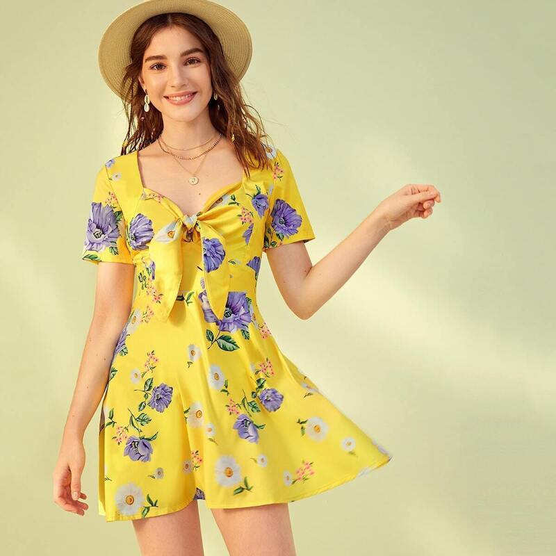 

Floral Print Tie Front Swing Dress, Multicolor