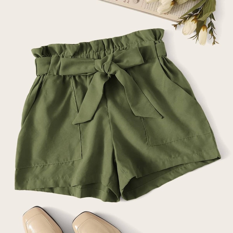 

Solid Paperbag Waist Belted Shorts, Army green