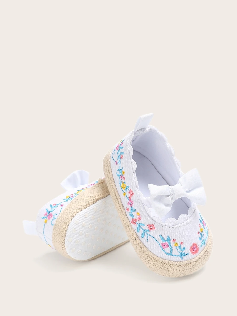 Baby Girls Floral Embroidered Flats - White - View 1