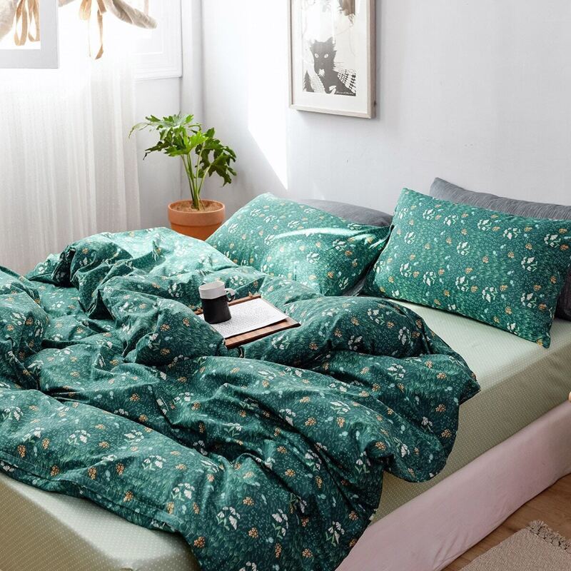 

Floral Overlay Print Sheet Set, Multicolor