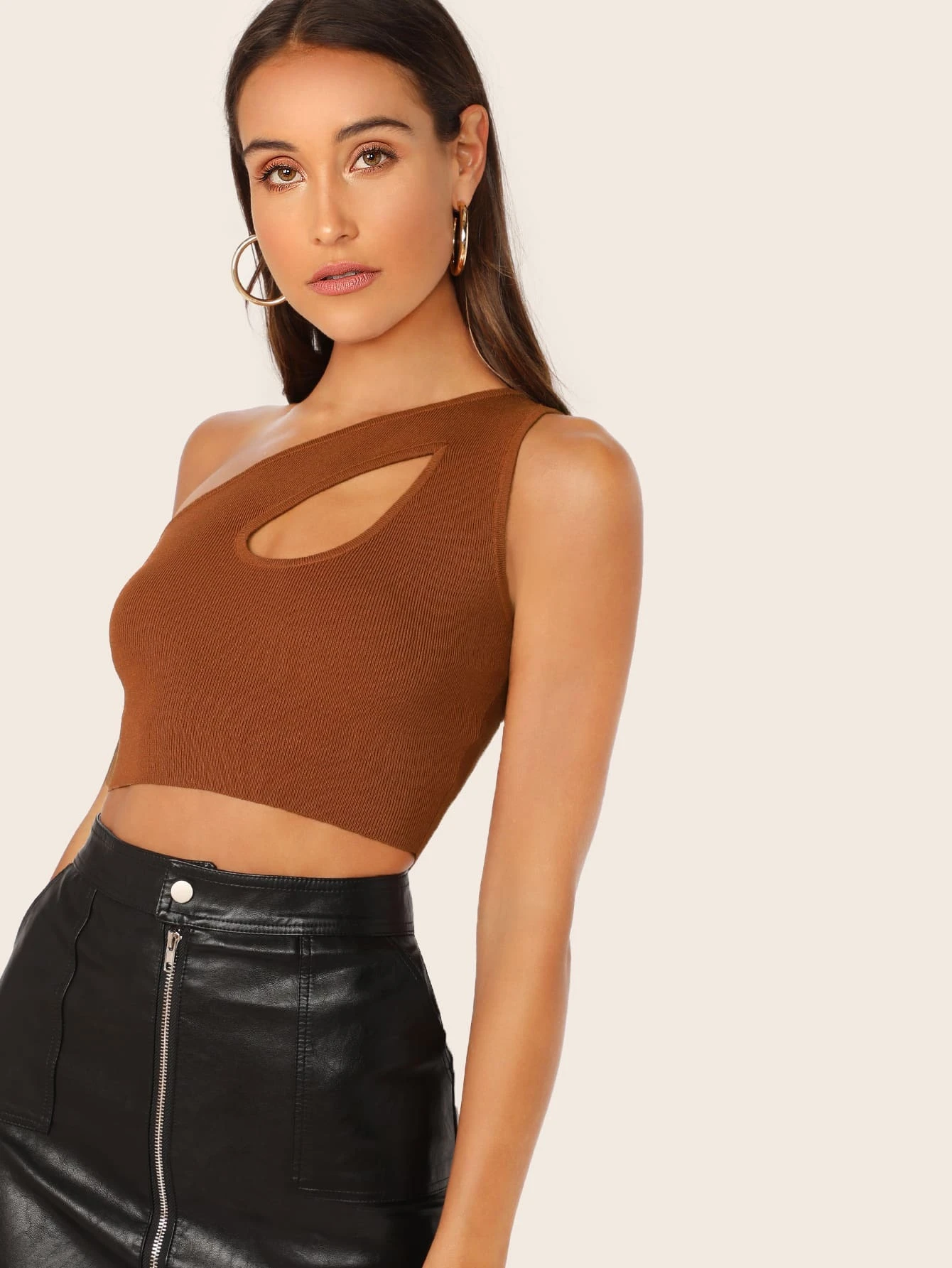 chest cut out crop top