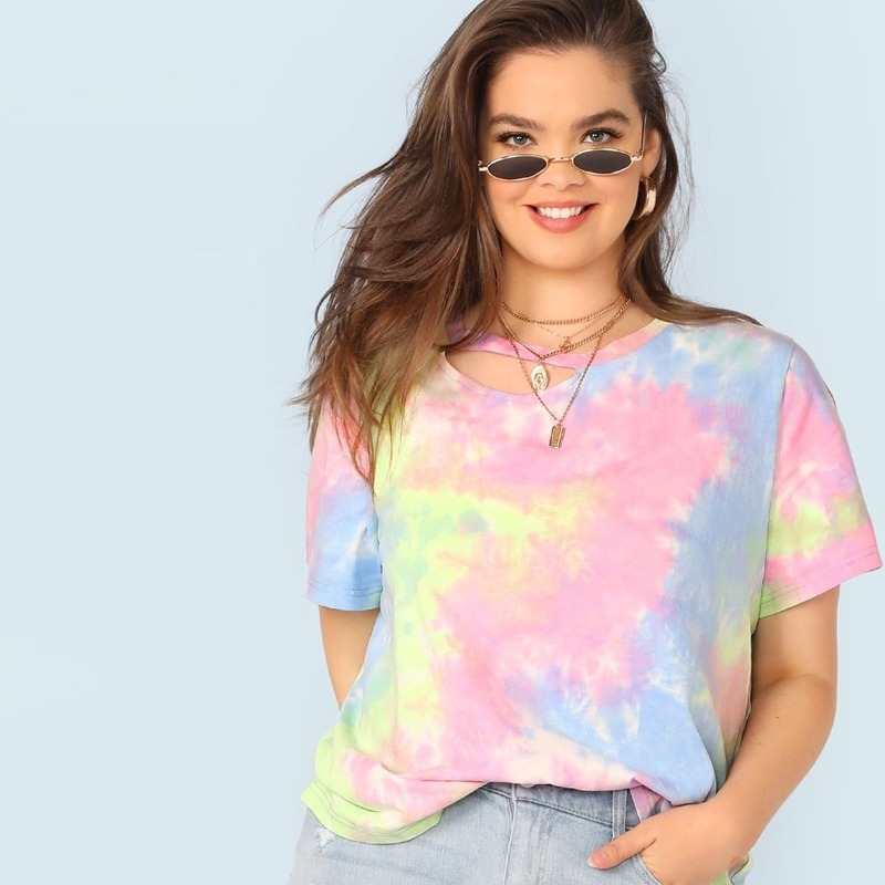 

Plus Tie Dye Peekaboo Top, Multicolor