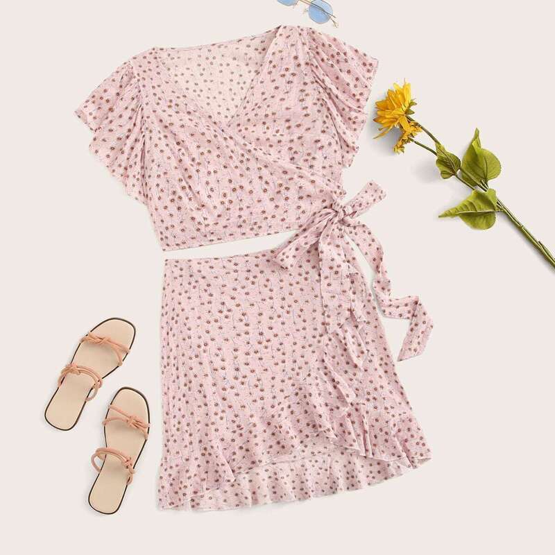 

Ditsy Floral Print Knot Side Wrap Blouse With Ruffle Trim Skirt, Pink