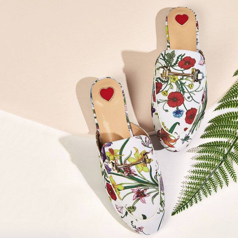 

Random Floral Print Flat Sliders, Multicolor