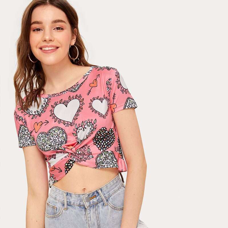 

Heart Print Twist Hem Crop Tee, Multicolor