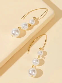 一对简约优雅的珍珠耳环，适合晚宴、节日和日常佩戴。 - 白色 - 查看 2