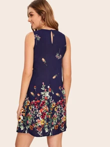 SHEIN LUNE 印花後鎖孔垂褶連衣裙