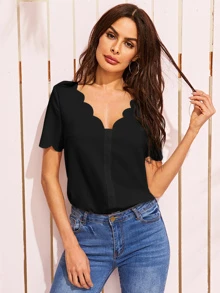 SHEIN Top ribete en abanico con botón delantero - Negro - Ver 1