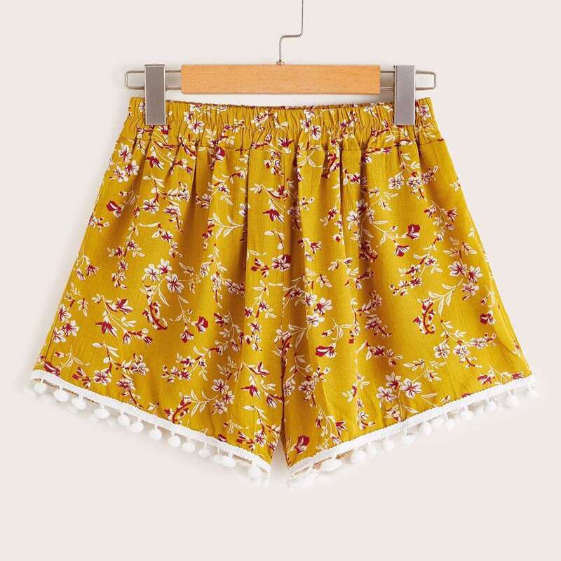 

Ditsy Floral Pom Pom Hem Shorts, Yellow