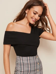 SHEIN Privé 不對稱領折邊上衣 - 黑色 - 查看 1