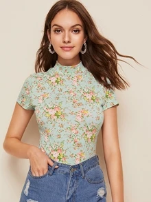 SHEIN Mock Neck Floral Print Form Fitted Top - Green - View 1