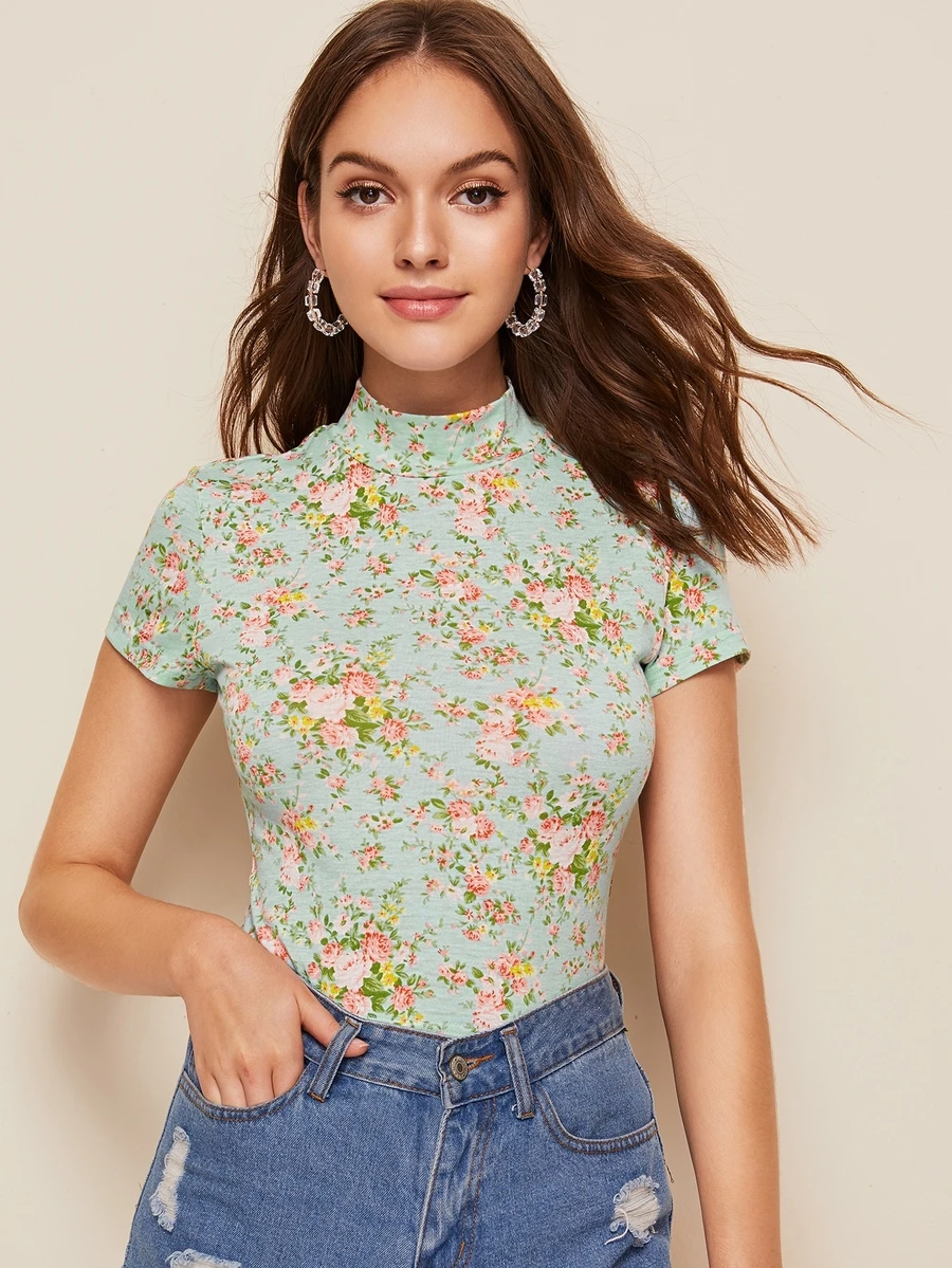 SHEIN Mock Neck Floral Print Form Fitted Top - Green - View 1