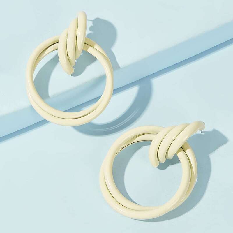 

Link Hoop Drop Earrings 1pair, White