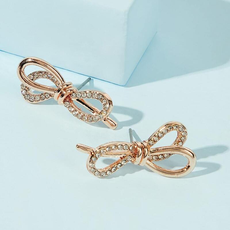 

Rhinestone Engraved Bow Knot Shaped Stud Earrings 1pair, Gold