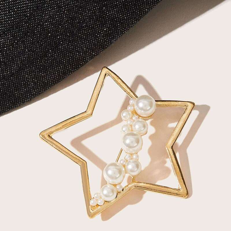 

Faux Pearl Decor Star Shaped Brooch 1pc, Gold