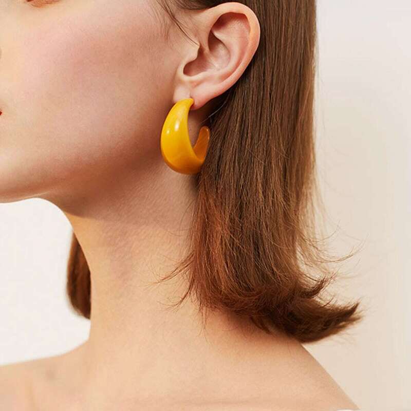 

Half Cuff Hoop Earrings 1pair, Yellow
