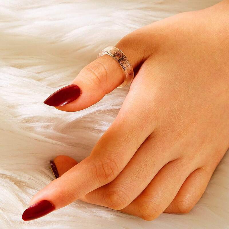 

Tree Pattern Embedded Clear Ring 1pc