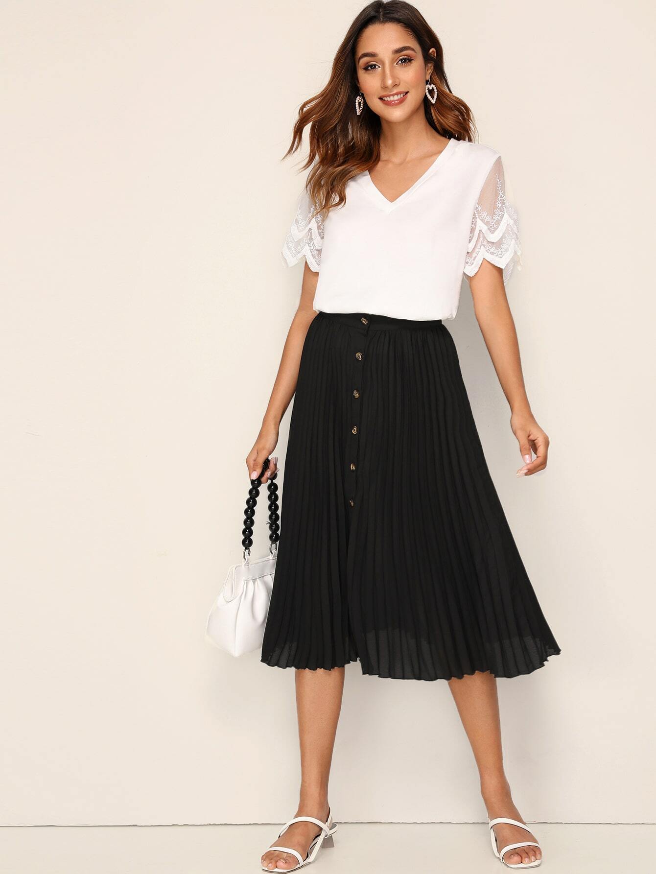 button front pleated skirt