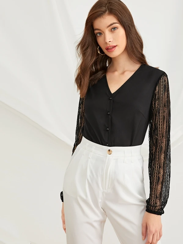 Camisa escote V de manga con encaje en contraste | Mode de Camisa escote V de manga con malla | Mode de Mujer | SHEIN