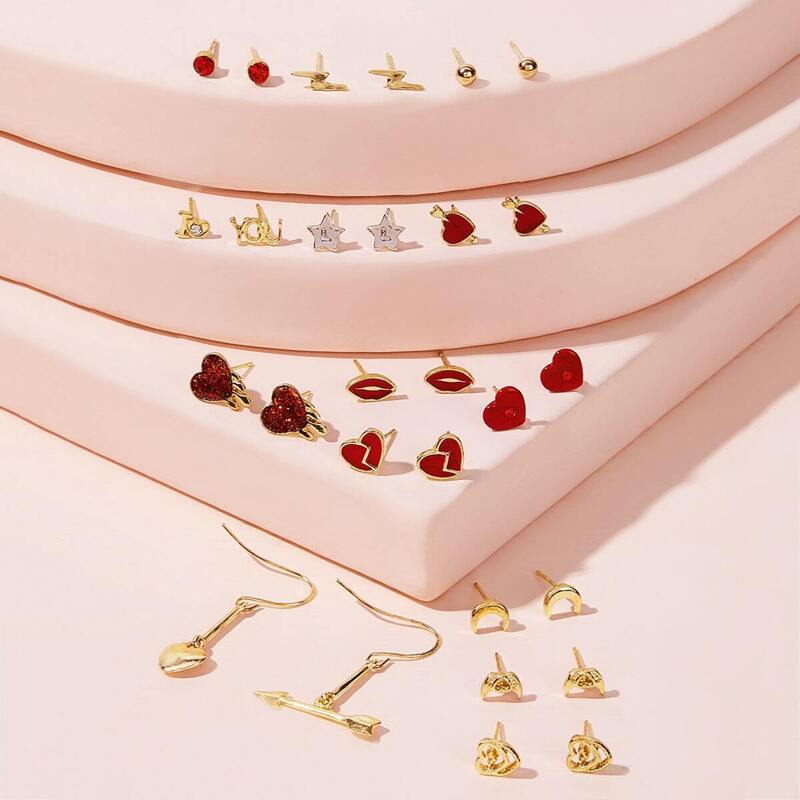 

Heart & Star Design Earrings 14pairs, Gold