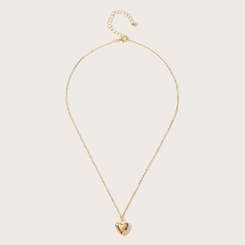 

Heart Decor Pendant Chain Necklace, Gold