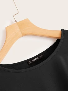 SHEIN LUNE Top unicolor ribete en abanico con abertura - Negro - Ver 4