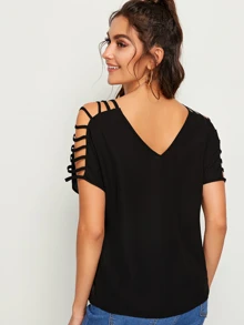 SHEIN LUNE V-Laddering Cutout Shoulder Top - màu đen - Xem 2