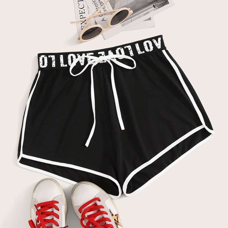 

Letter Tape Contrast Binding Drawstring Waist Shorts, Black