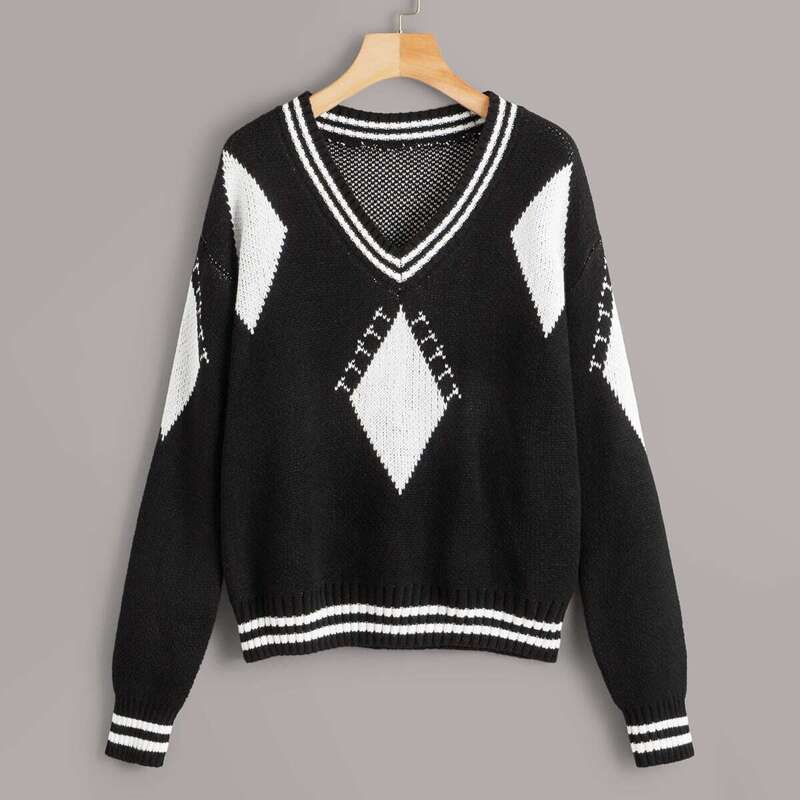 

V-neck Geo Print Drop Shoulder Jumper, Black and white