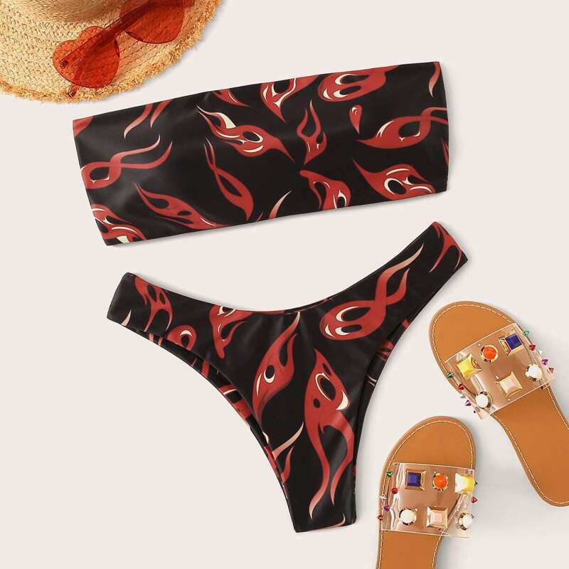 

Bandeau With High Cut Bikini Set, Multicolor
